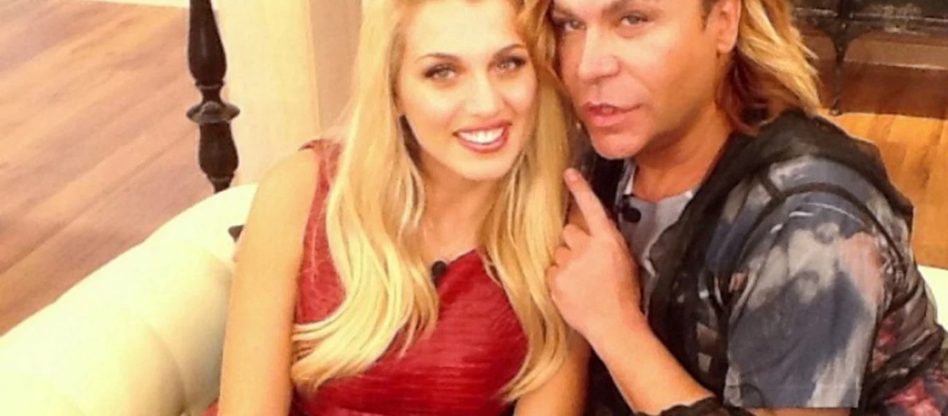 O Τρύφωνας Σαμαράς φοράει το ολόσωμο μαγιό της Κ.Σπυροπούλου και «ρίχνει» το Instagram (φωτο)